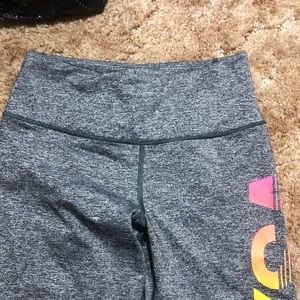 VS Sport Leggings